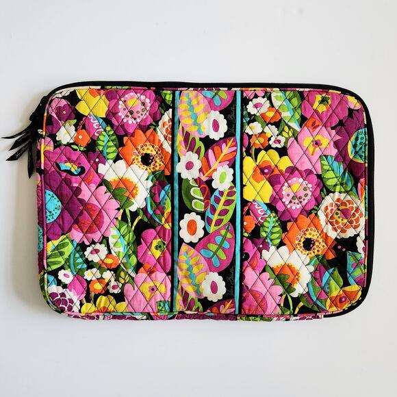 Vera Bradley Va Va Bloom 17" Quilted Laptop Sleeve Case – Bright Floral Print - - Picture 3 of 9